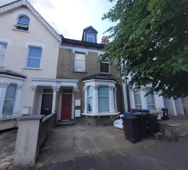 Kidderminster Road, Croydon