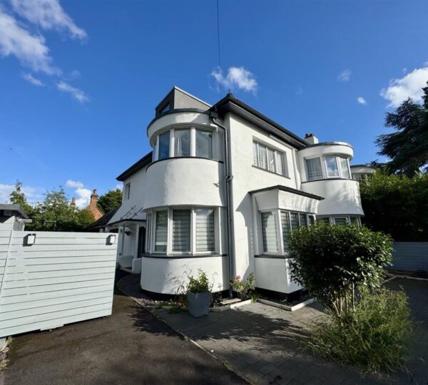 Cheyne Walk, Croydon