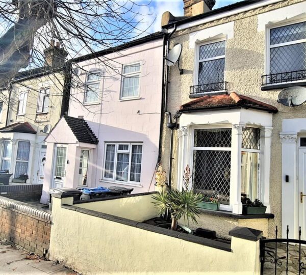 Dennett Road, Croydon
