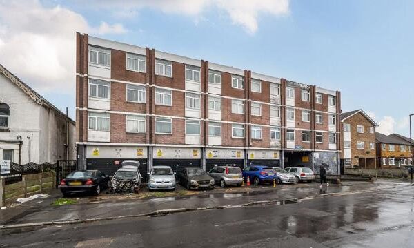 Bensham Manor Road, Thornton Heath