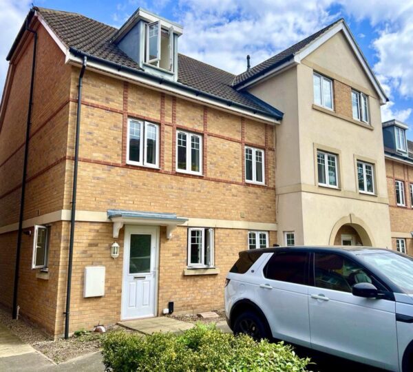 Schoolgate Drive, Morden