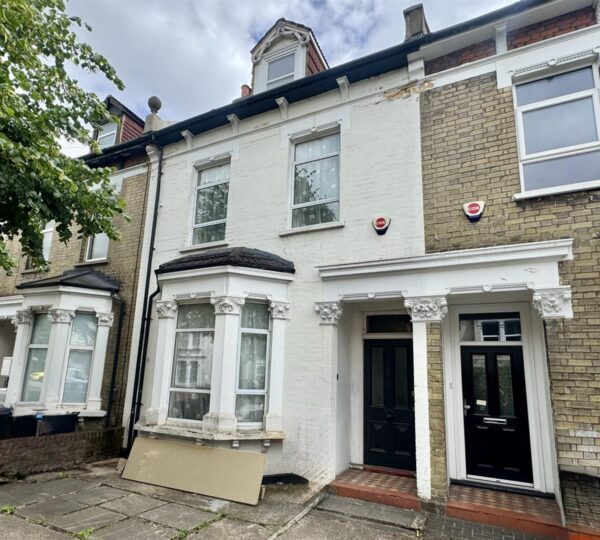 Kidderminster Road, Croydon